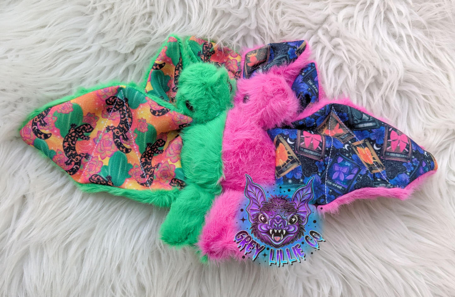 DRSC Exclusive Plushie Bats