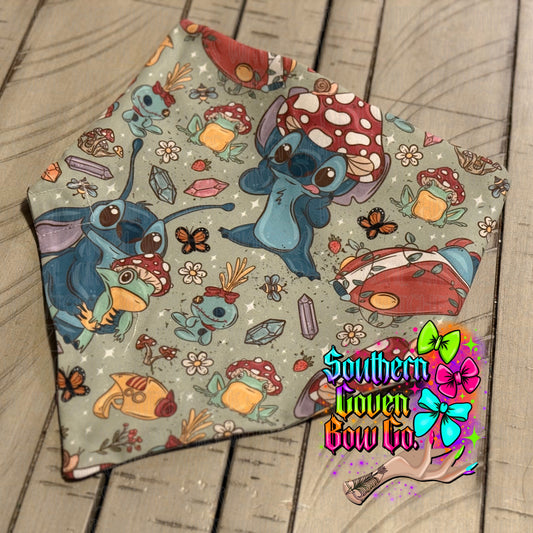 Cottage Blue Alien • L