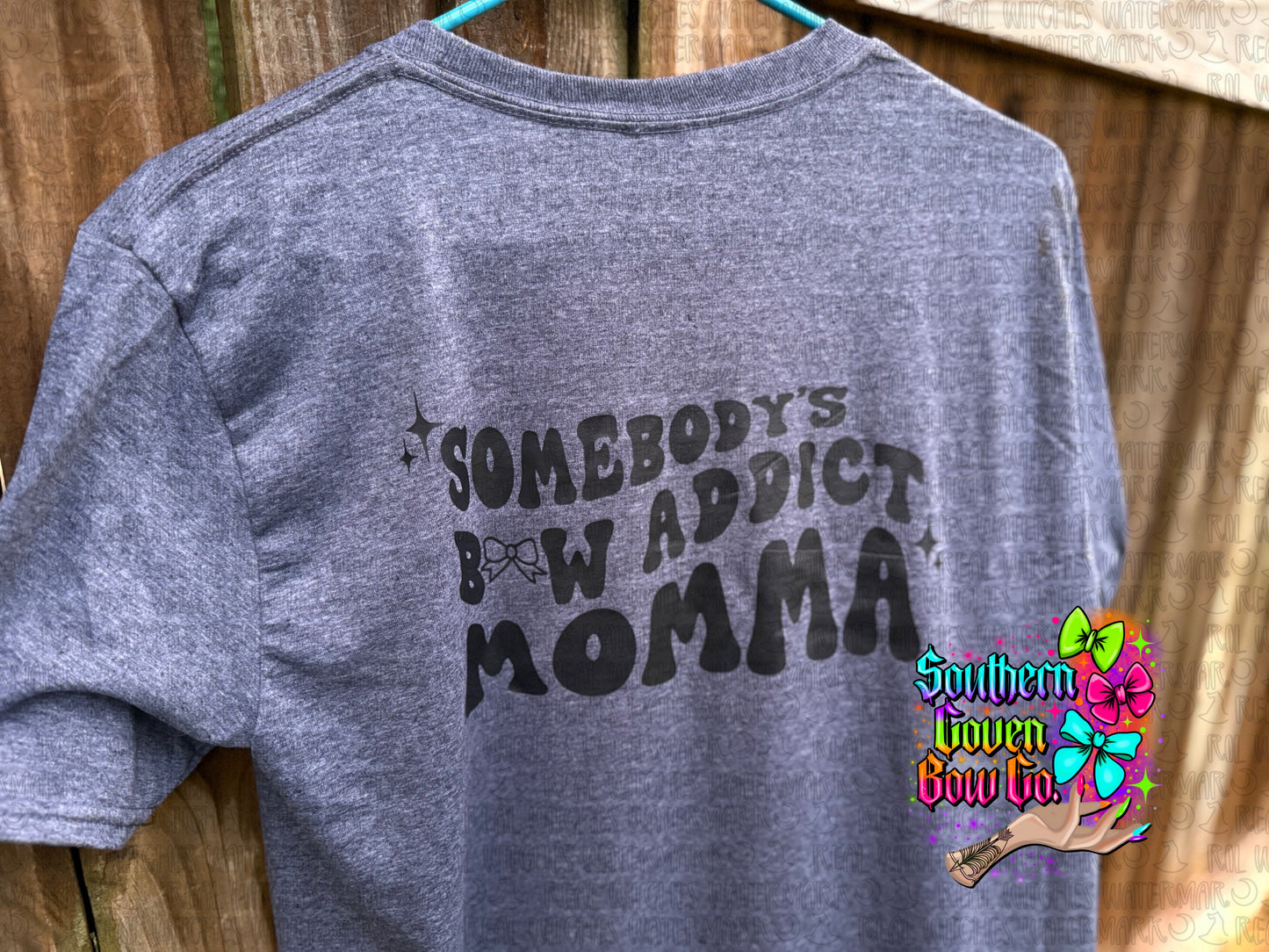 Unisex Gildan Softstyle Medium Tee - Bow Addict Momma