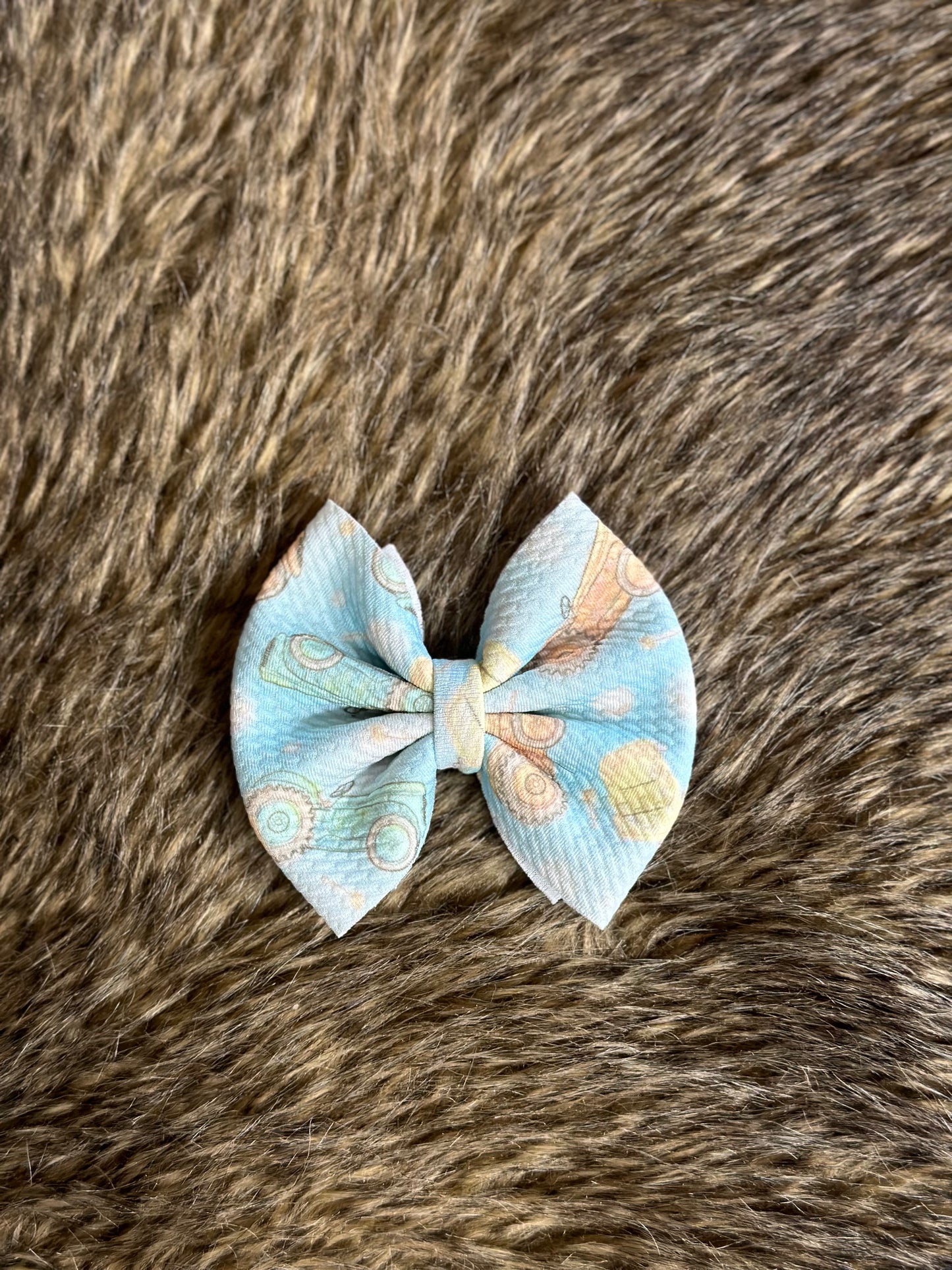 4” Bow - Clip Or Nylon
